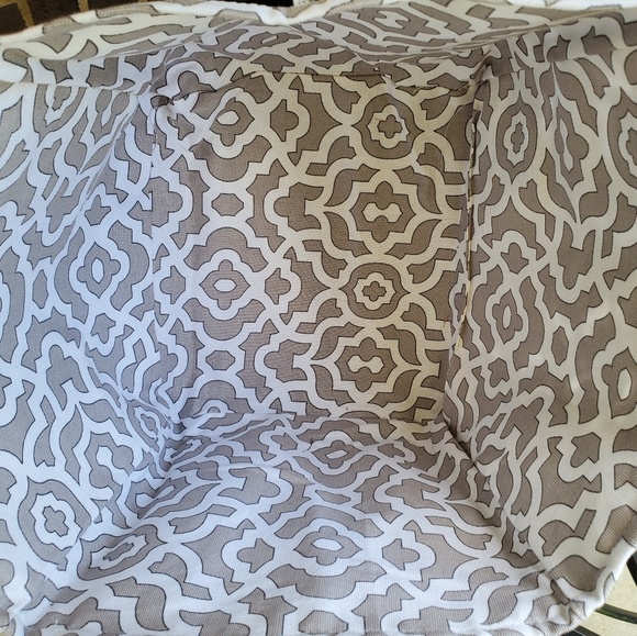 Pets Storage Box - Picture 3 of 3